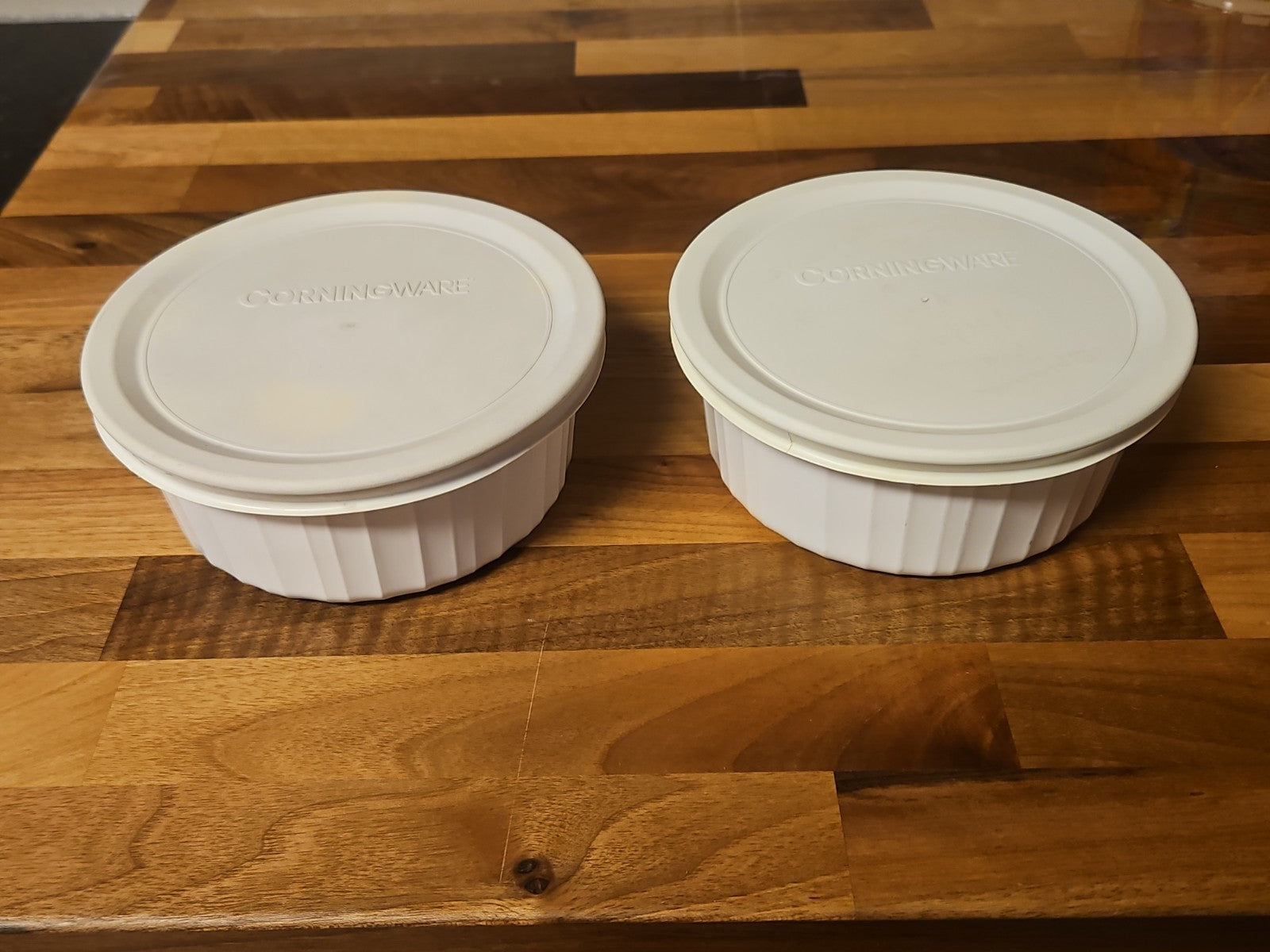Set Of 2 Vintage Corning Ware French White F-16-B 16oz Casserole Dishes W/ Lids