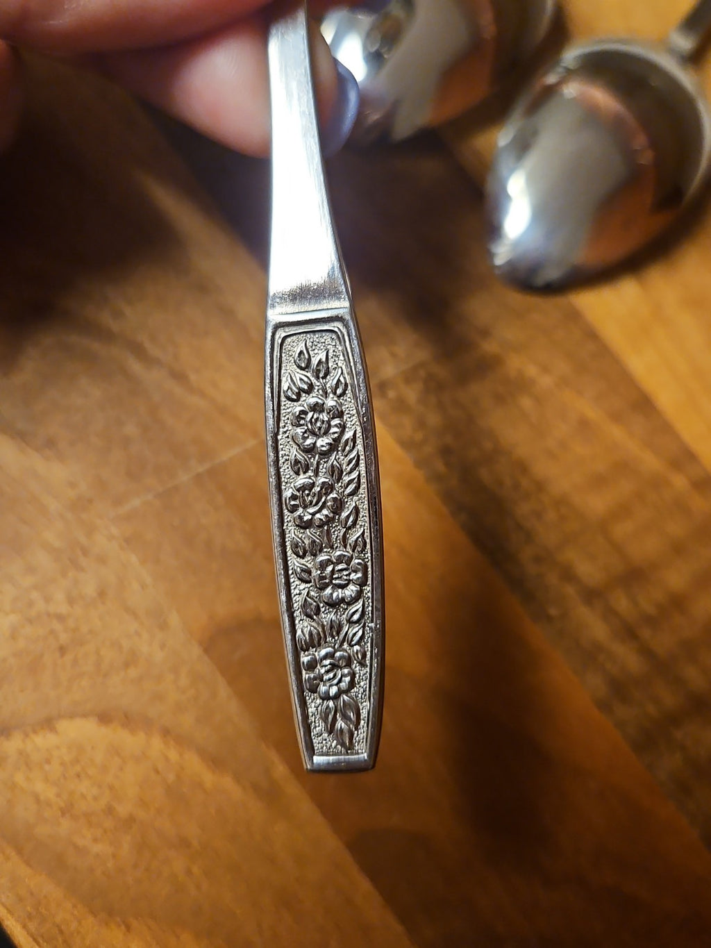 Lot Of 5 Vintage CustomCraft Stainless Steel Spoons CUS10 Rose Design Teaspoons