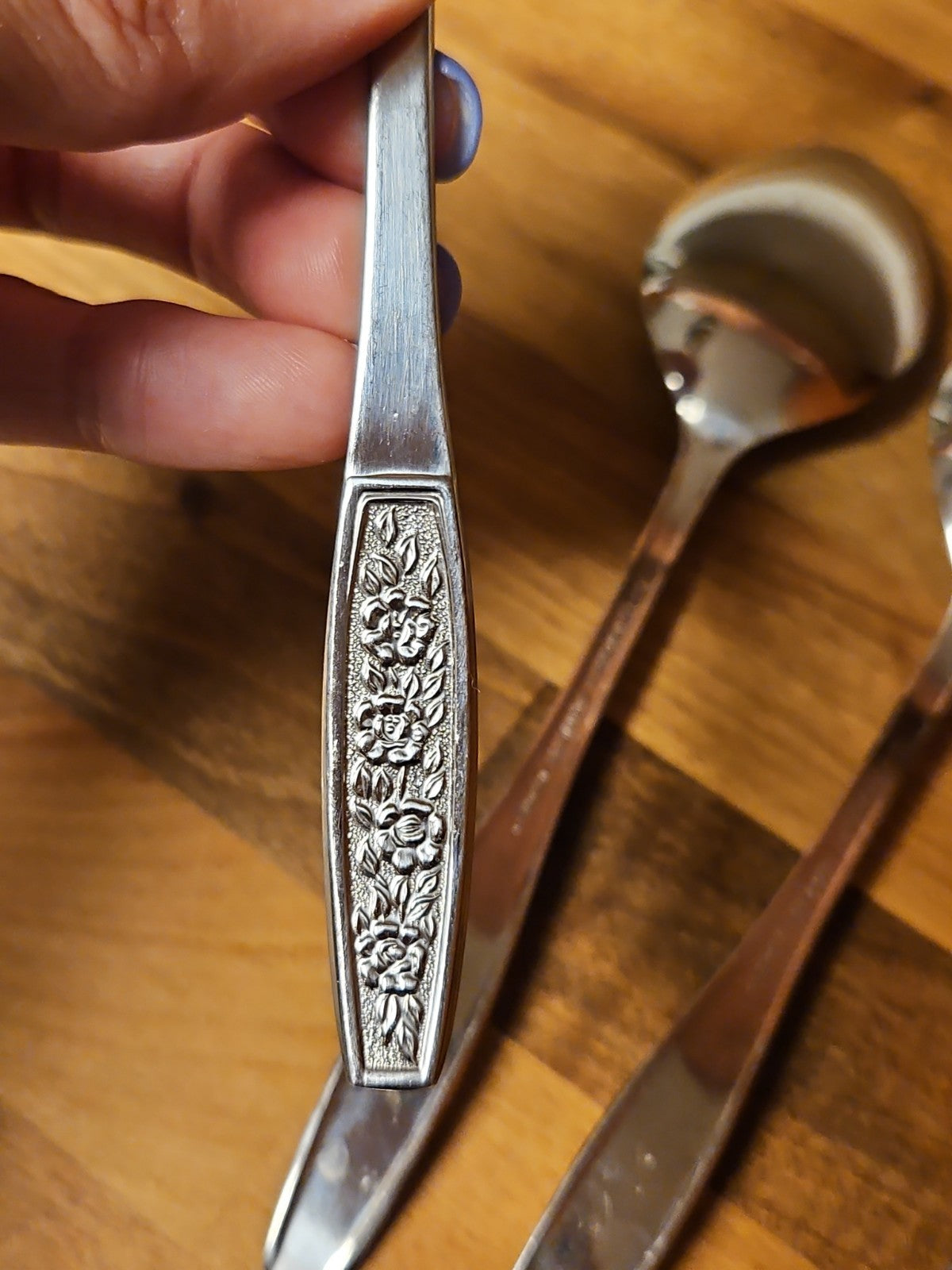 Lot Of 4 Vintage CustomCraft Stainless Steel Spoons CUS10 Rose Design Tablespoon