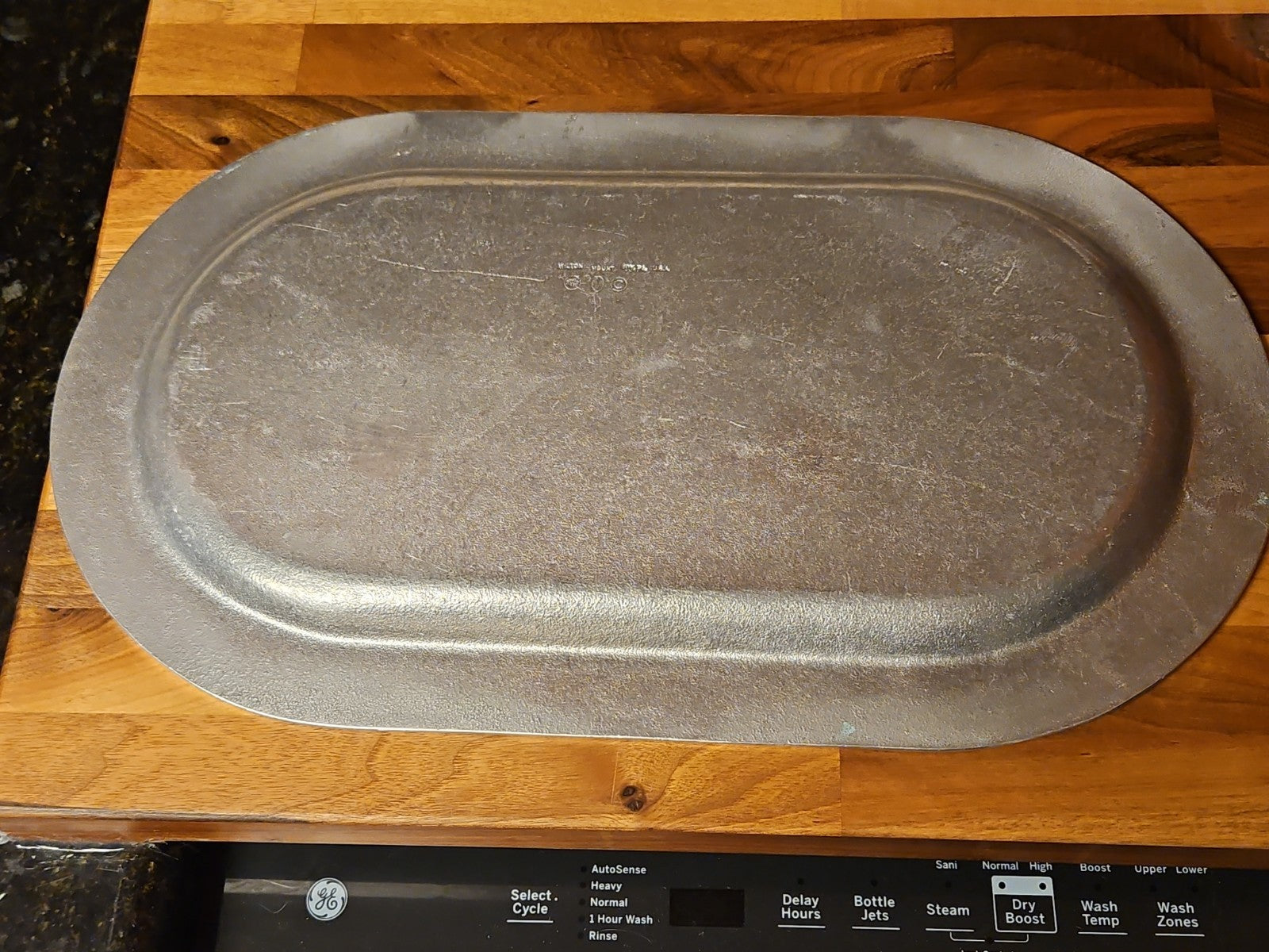 Vintage Wilton Armetale Zia Turquoise Southwestern Oval Serving Platter  18.5"
