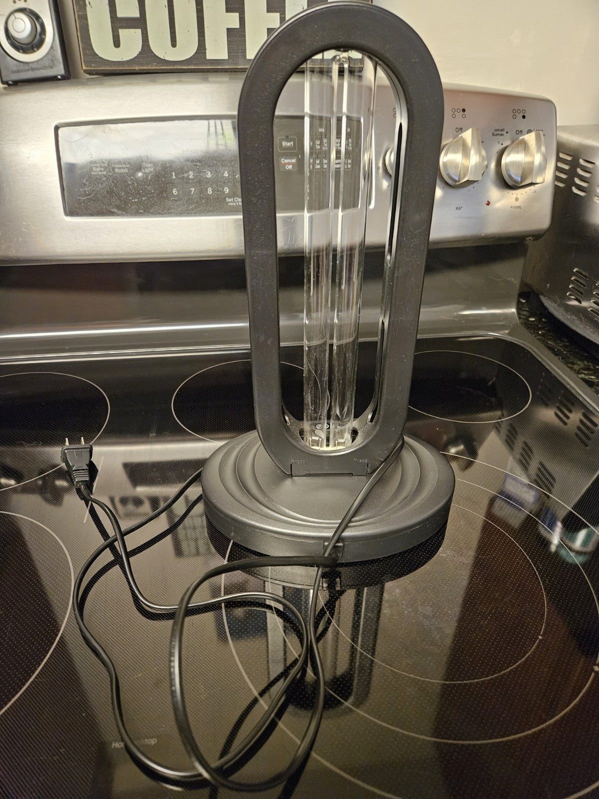 Uvlizer UV-C Light Home Disinfection Device Lamp Sanitizer 38W Works, No Remote