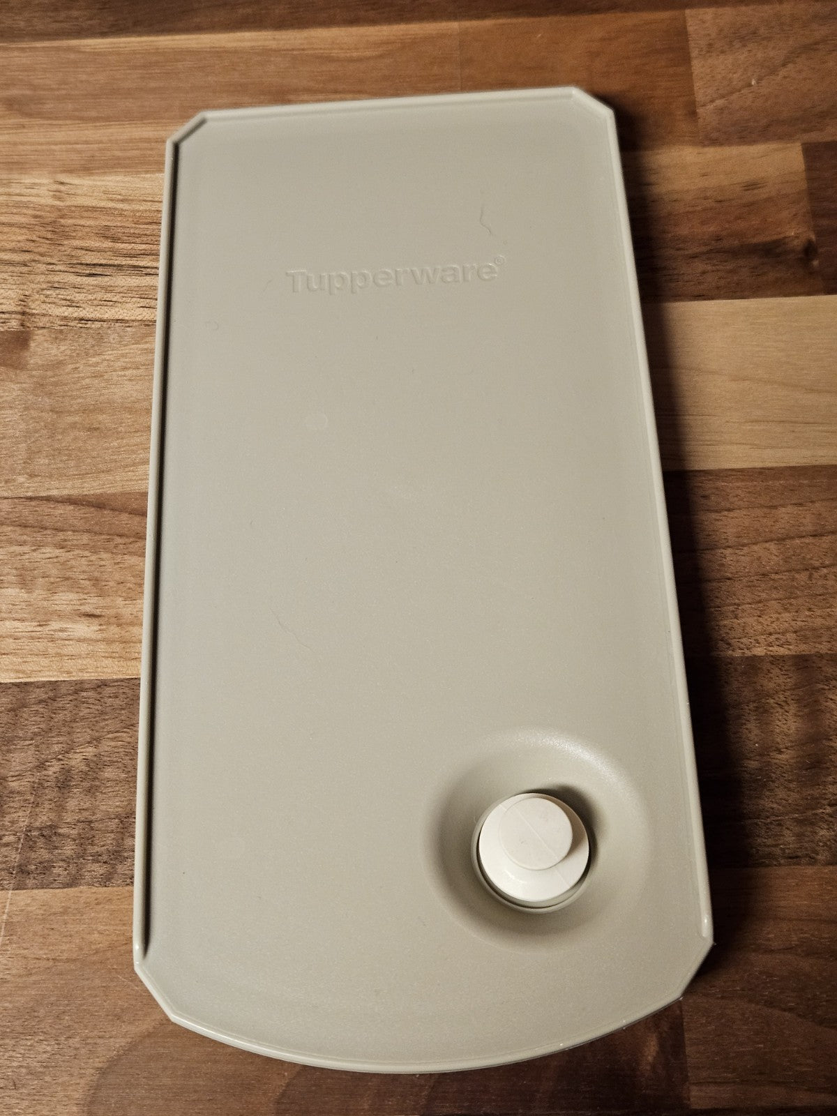 Tupperware Shelf Smart Canister Hazelnut 8" Replacement Lid Only #5198A EUC