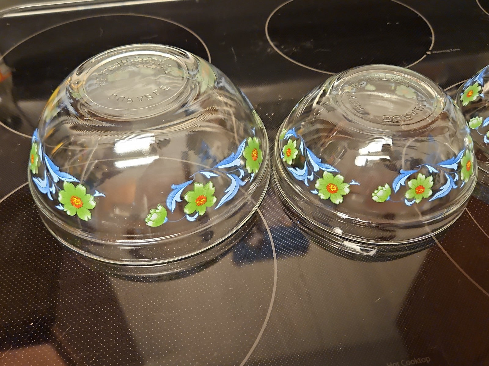 Set Of 4 Imperial Glass Green Sunflower Blue Leaves Nesting Bowls EUC