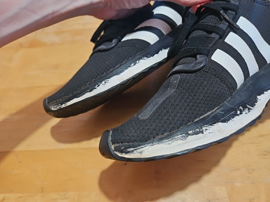 Adidas U Path Run Casual Sneakers From Finish Line Mens Size 10.5 Black & Orange