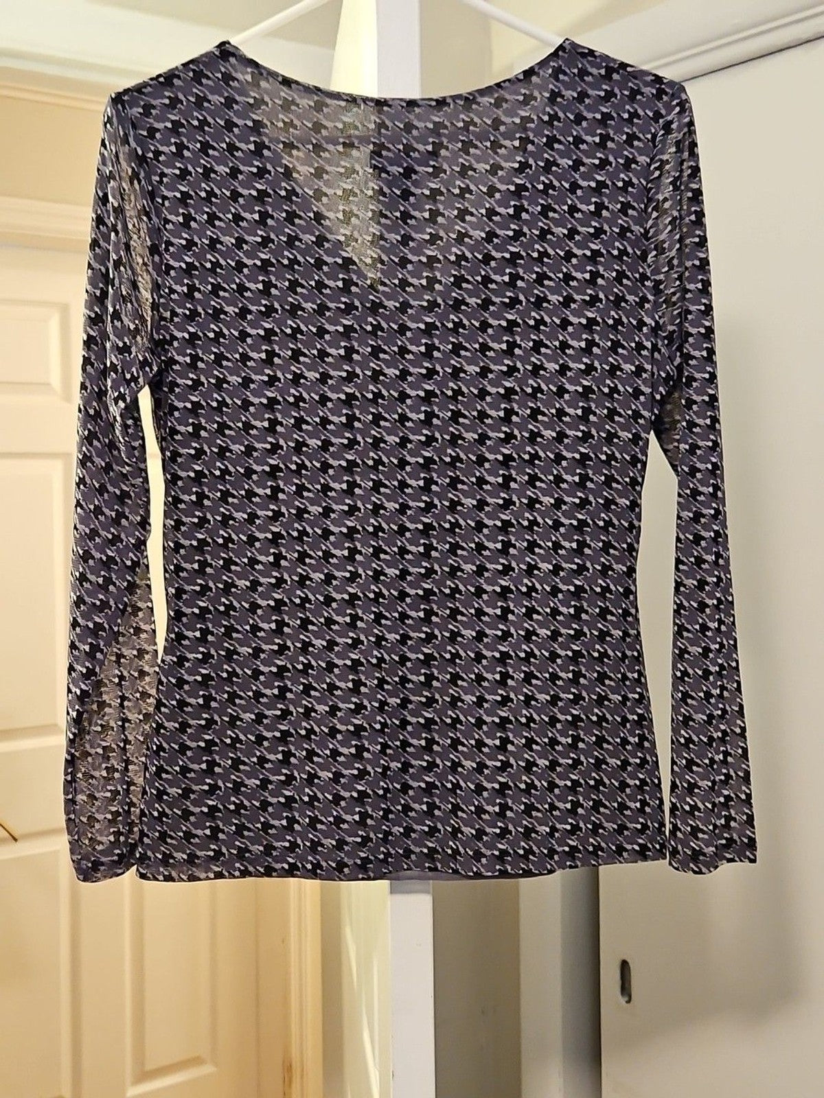 New York & Company Women Shirt, Size M, Gray, Black & White Net Fully Lined