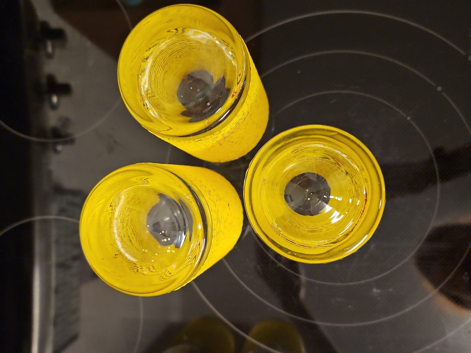 Set of 7 Vintage Culver Yellow Icicle Glasses Spaghetti String Glasses Rare!