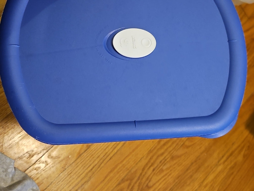 Pyrex Pro 3-qt Blue Rectangle Vented Replacement Lid 8212-VPC 12"x9"