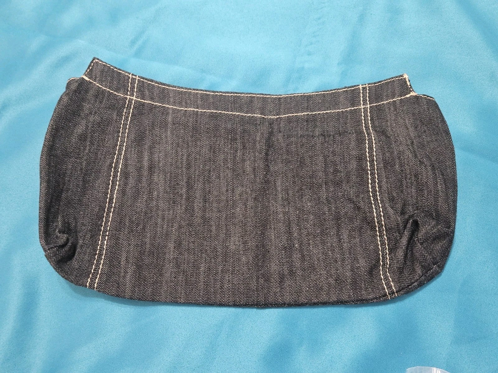 NWOT Thirty-One Fitted Purse Skirt Dark Wash Denim With Pocket Accents