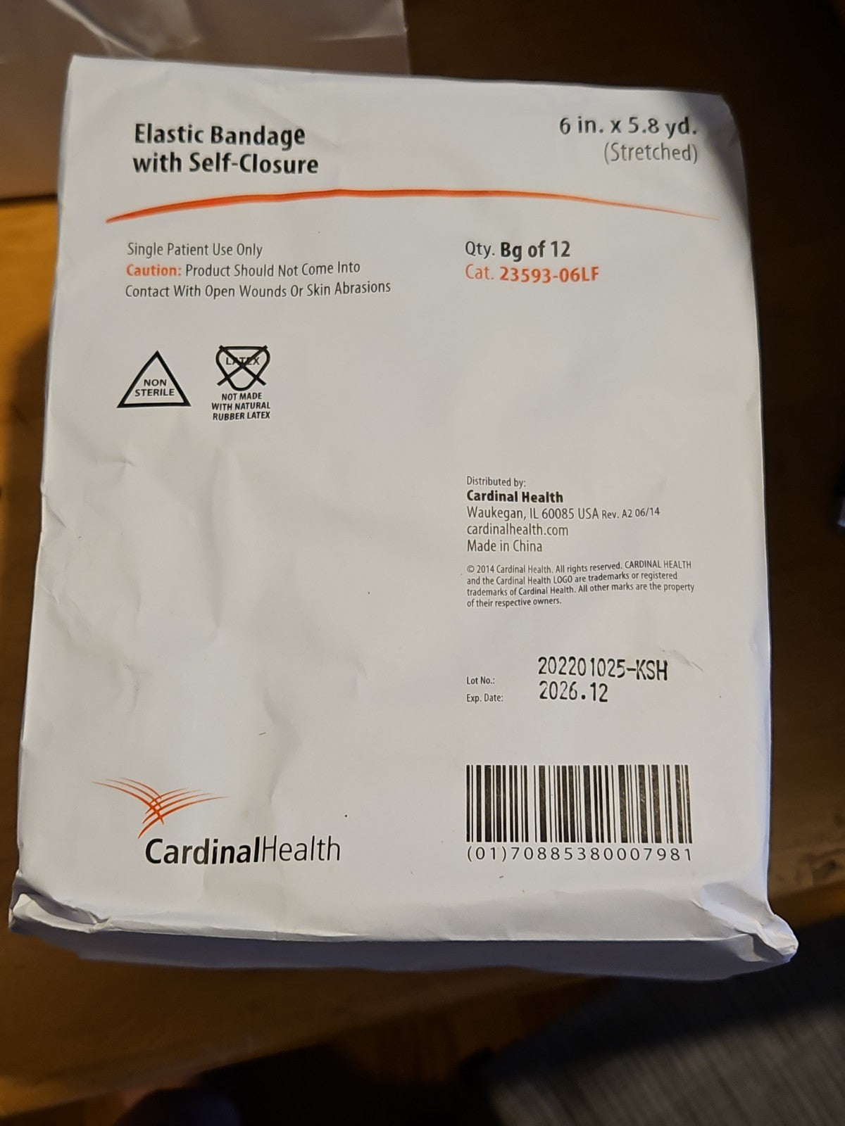 Case of 12 Rolls Of Cardinal Elastic Bandage W Self Closure 6"X5.8y  23593-06LF