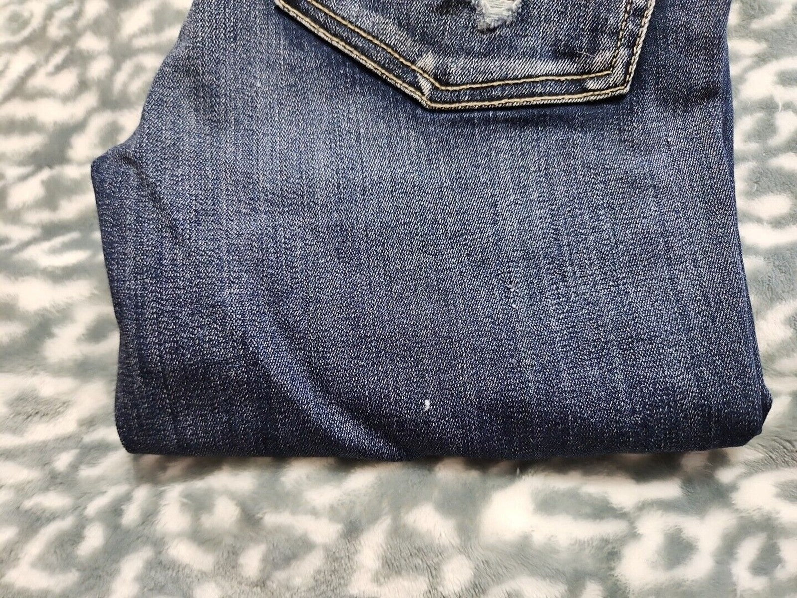 American Eagle Stretch Jeggings Size 2 Distressed Jeans Patch Detail
