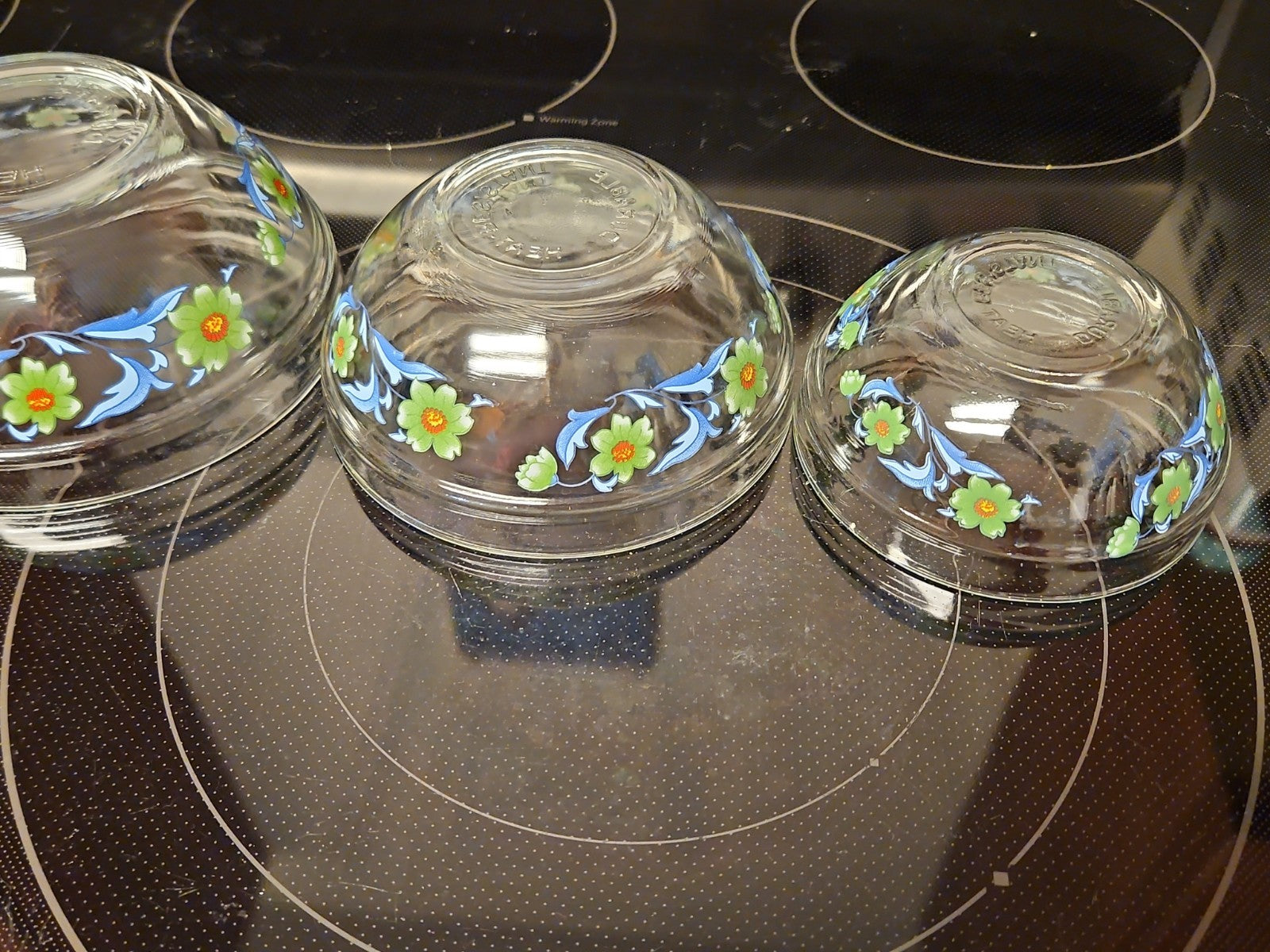 Set Of 4 Imperial Glass Green Sunflower Blue Leaves Nesting Bowls EUC