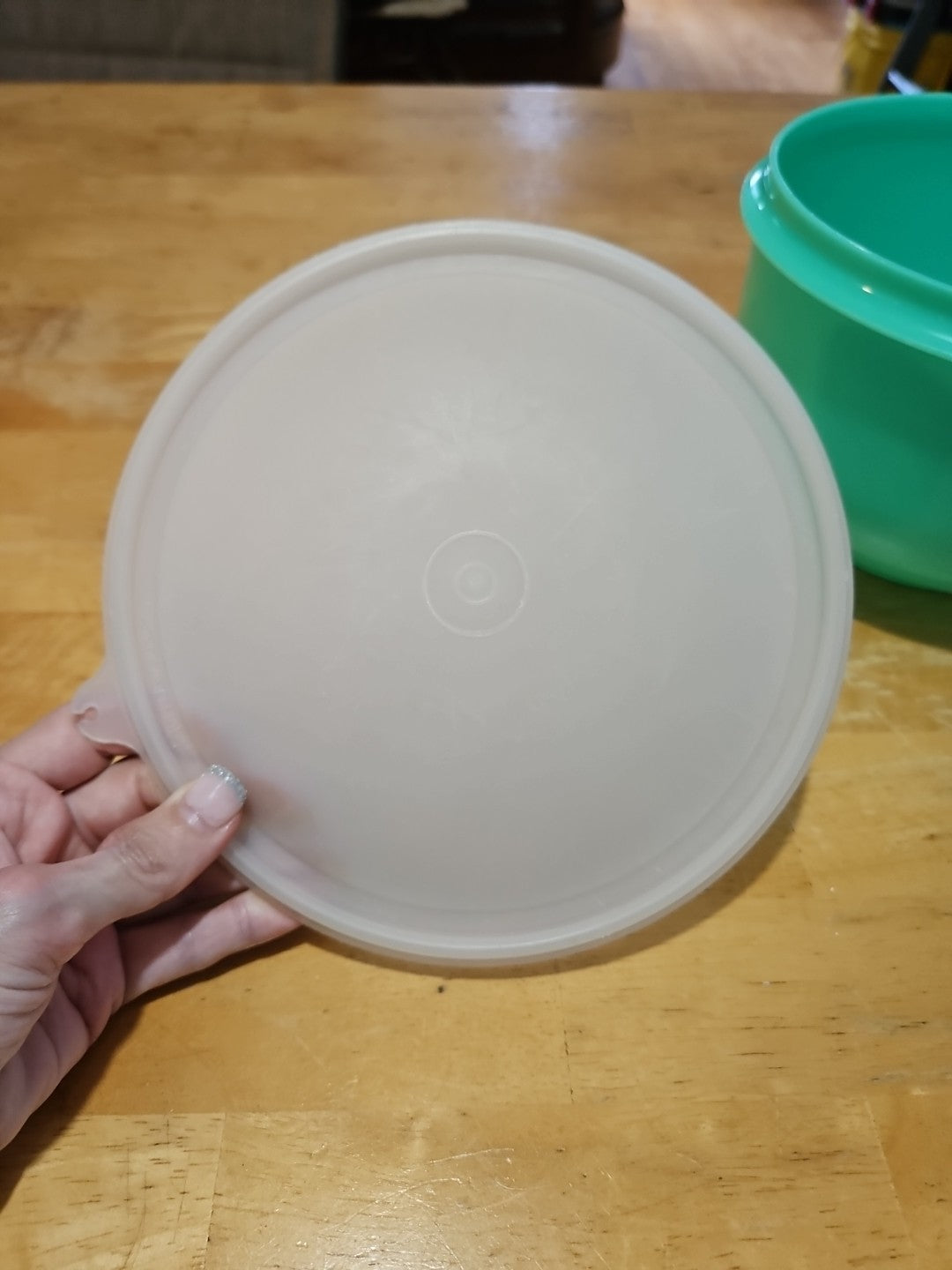 Vintage Tupperware Jadeite #1424 Crisp It Lettuce Keeper w/ Domed Lid - No Spike