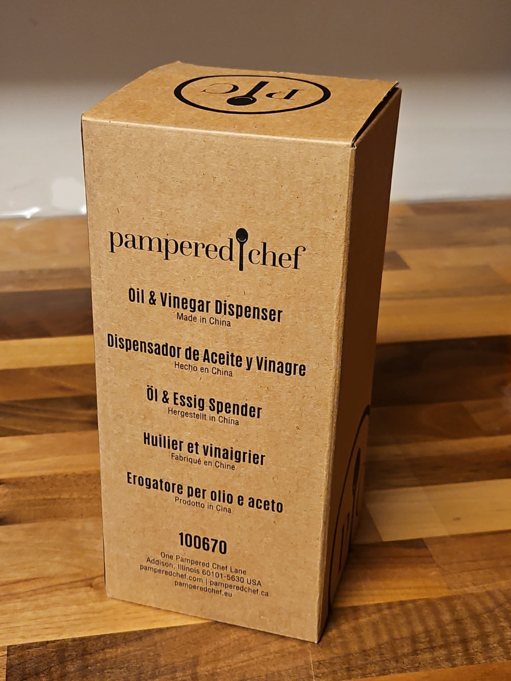 NIB Pampered Chef Oil & Vinegar Dispenser 100670 Measure and Pour Liquids