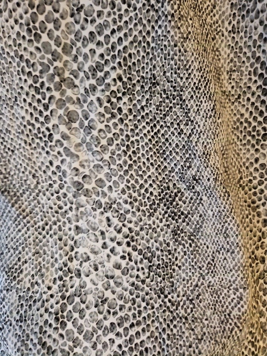 Calvin Klein Gray Snakeskin Print Blouse Roll-Tab Sleeve Button Down Read Size