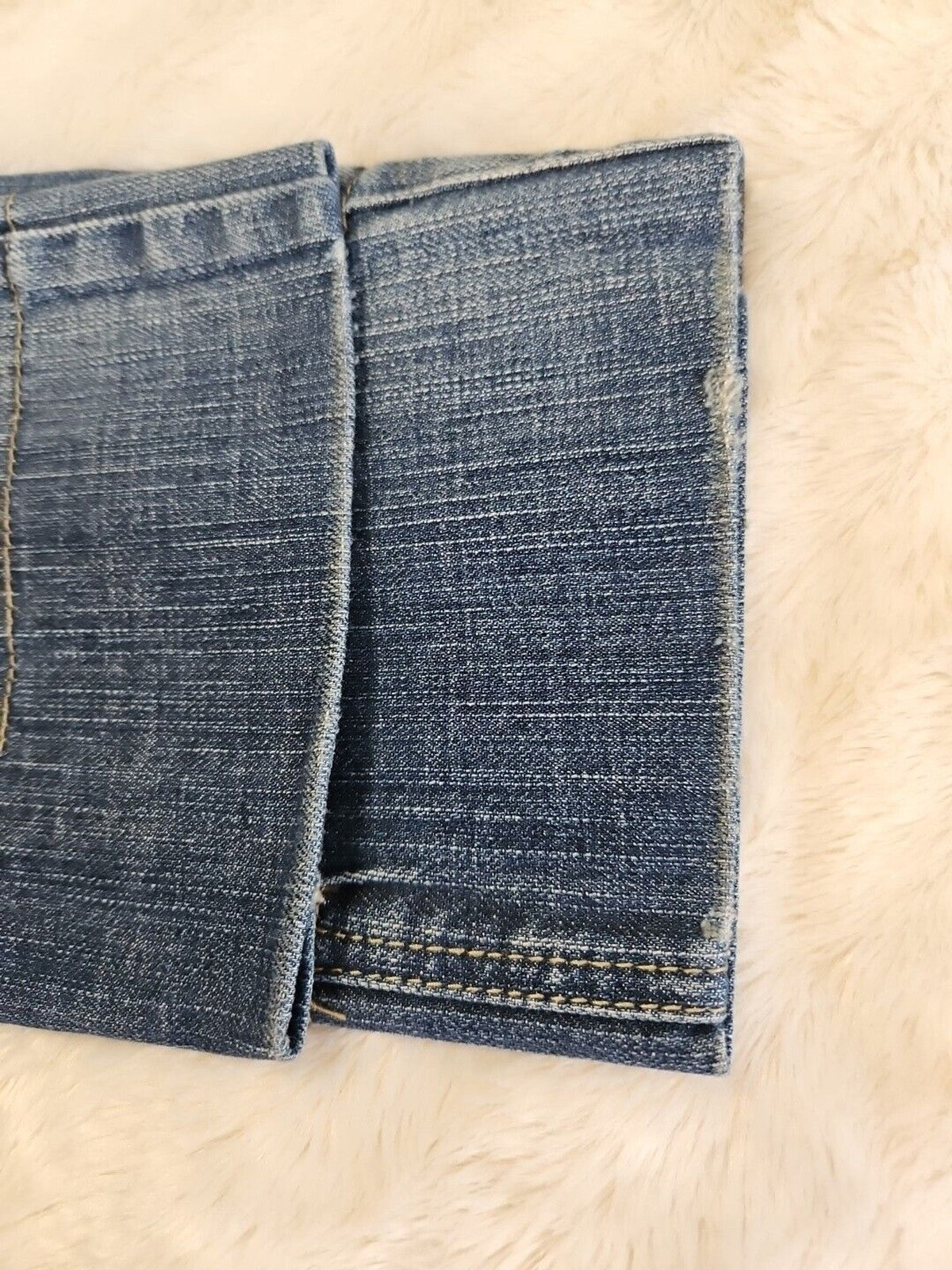 Bisou Bisou Womens Capri Jeans Sz 2 With Copper & Gunmetal Rhinestone Accents