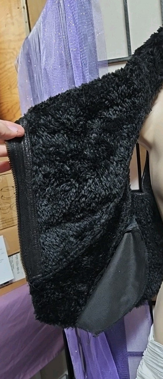 Bar III Black Faux Leather Asymmetrical Cropped Sherpa Lined Motorcycle Vest M