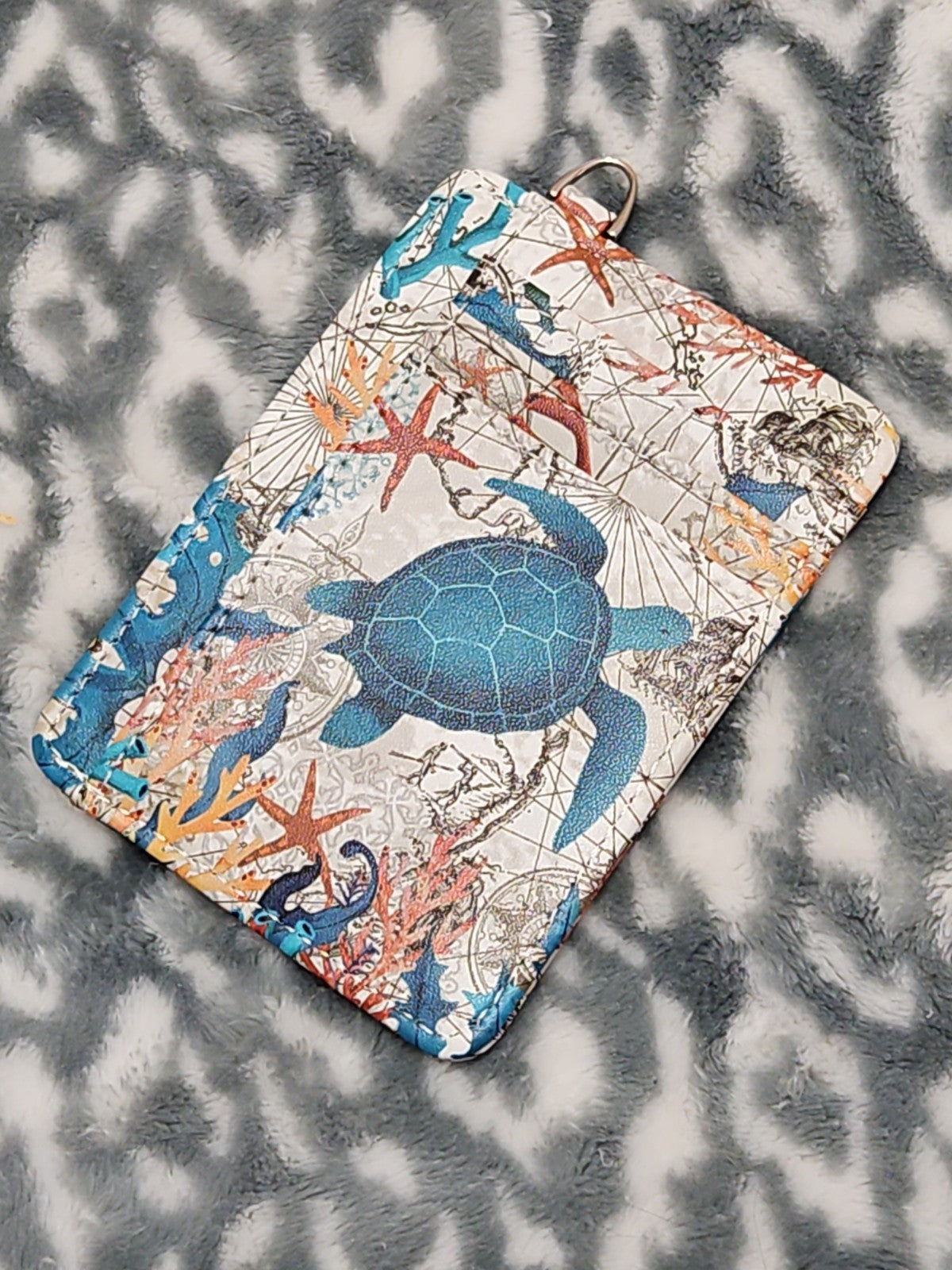 NWOT Sea Turtle RFID Credit Card Holder Wallet Women ID Window Keychain