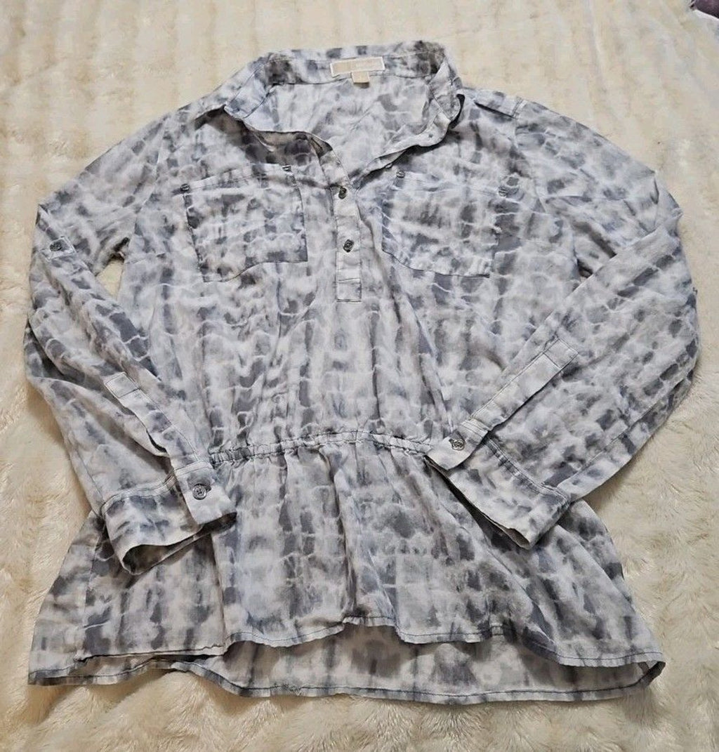Michael Kors Blouse Henley Neck Ruffle Waist Sz L Grey & White