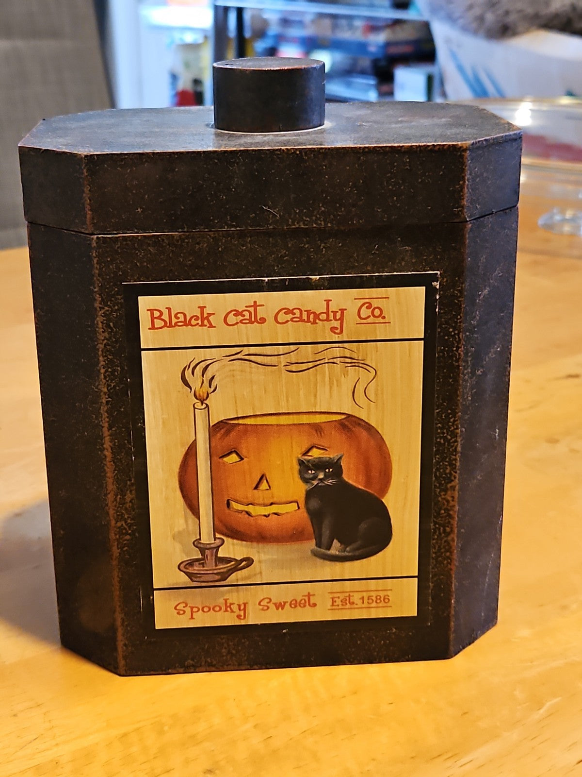 Dandee Halloween Decor Black Wooden Lidded Box Black Cat Candy Co 7.5" EUC