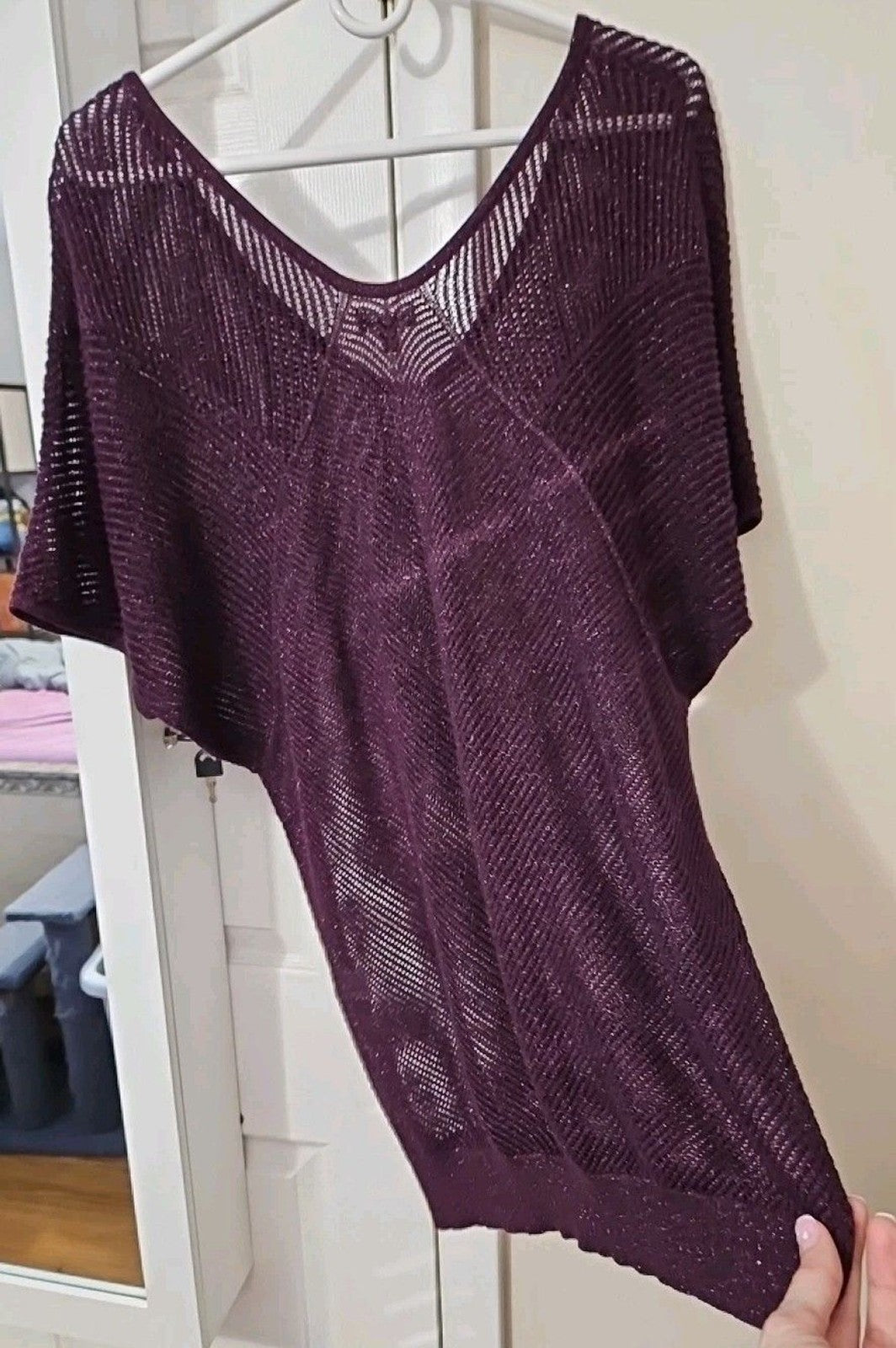 Express Womens Sz M Purple Metallic Hollow Knit V-Neck Long Sweater Tunic