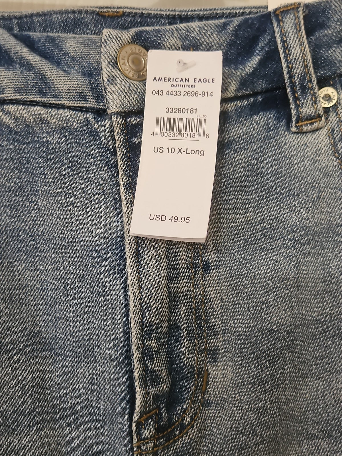 NWT American Eagle Outfitters Women's Curvy Mom Jean Size 10 X Long 30W