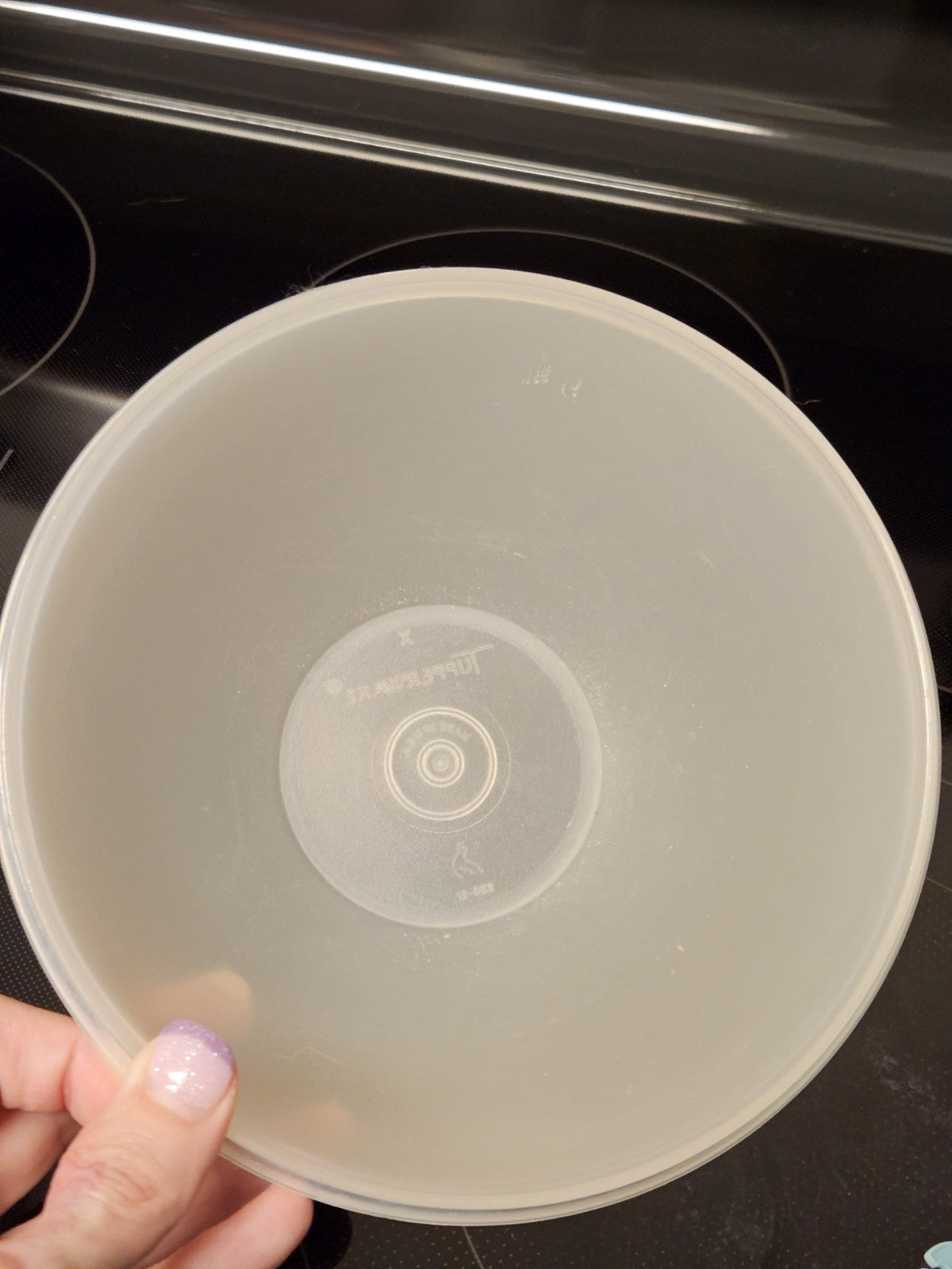 Tupperware Wonderlier Bowl Sheer With Teal Lid Seal 235-21