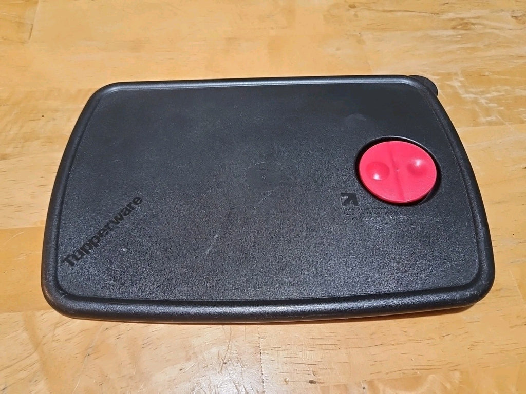 Vintage Tupperware Rock N Serve Vented Replacement Lid #3382B Black & Red 11 X 8