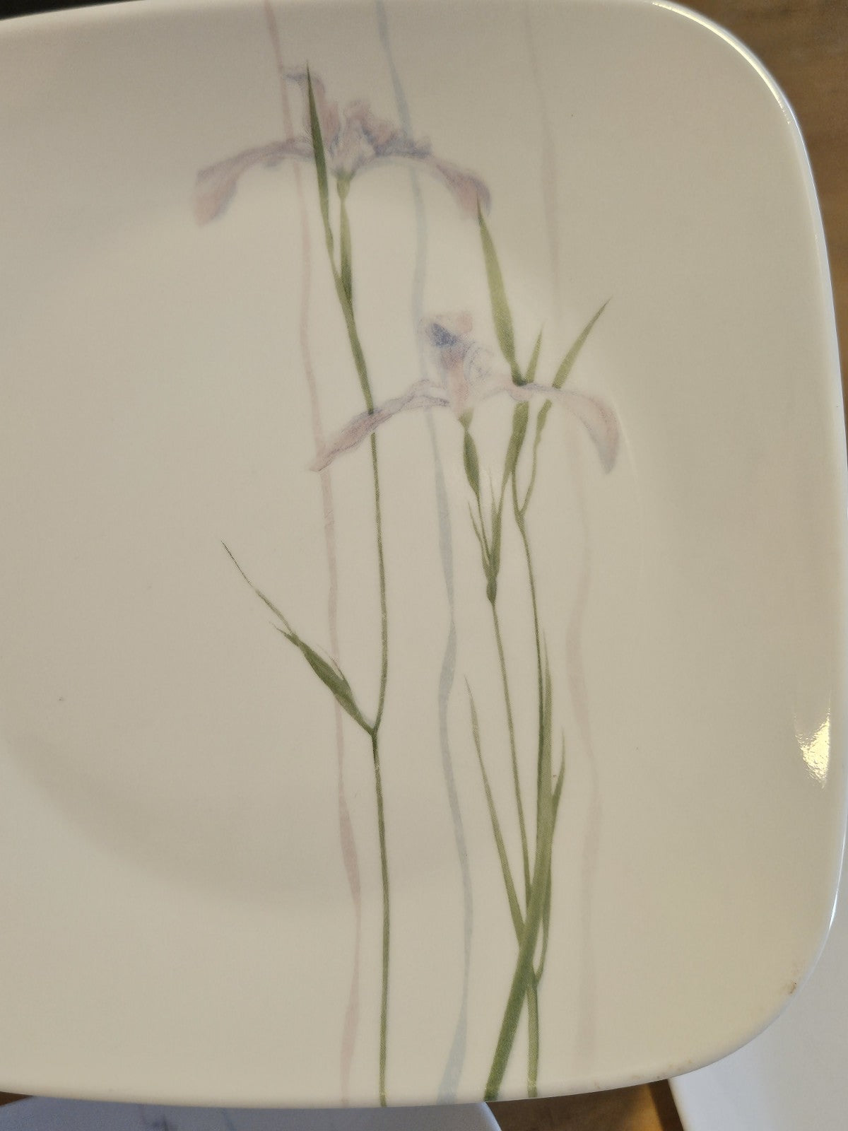 Set of 5 Corelle Vitrelle Square Shadow Iris Luncheon Plates 9" Salad Plates EUC