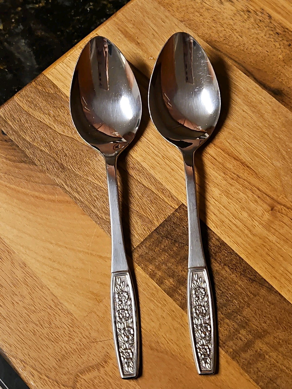 Vintage CustomCraft Stainless Steel Flatware CUS10 5 Pc Service For 2 Roses