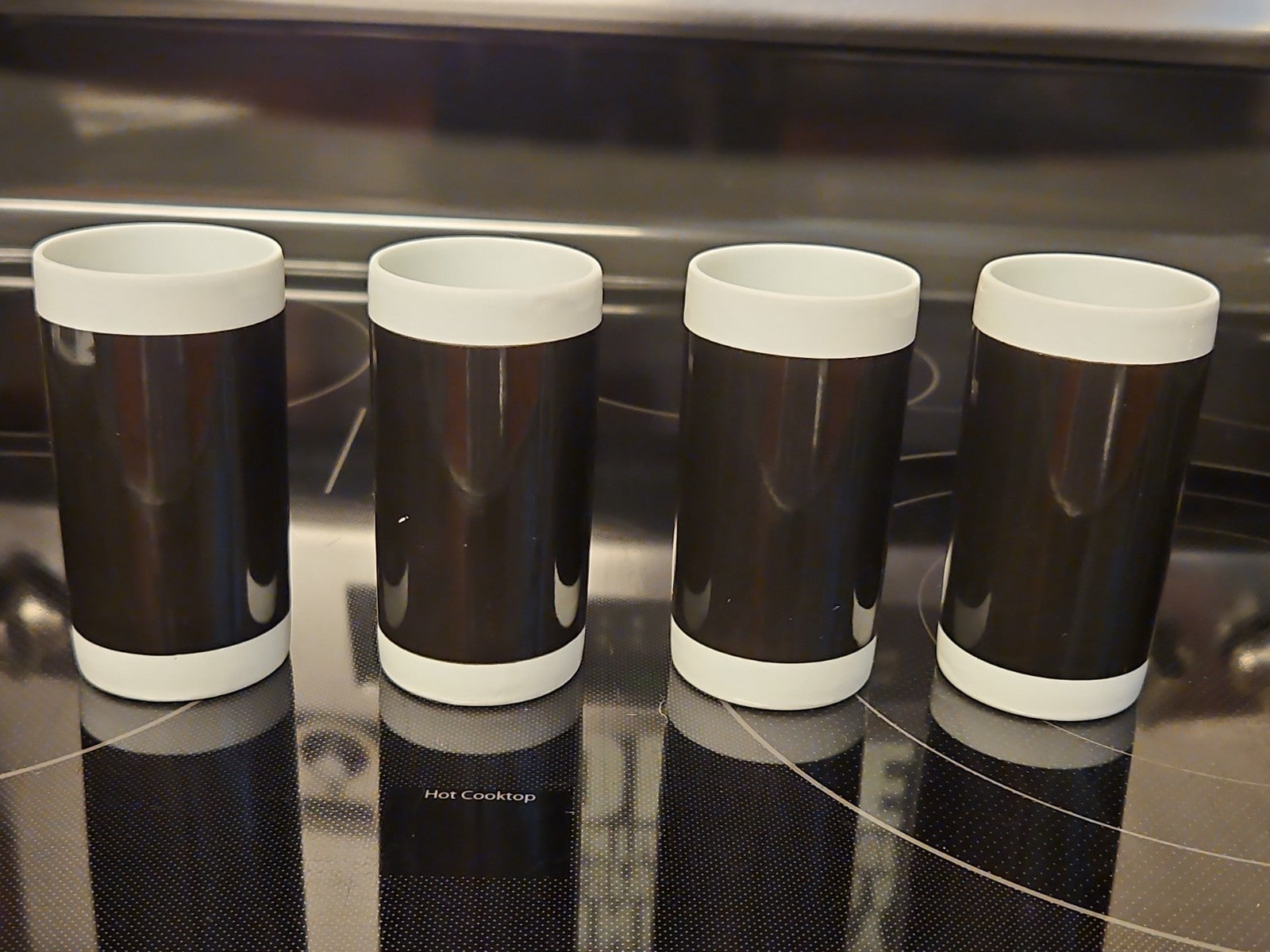 Set Of 4 Braniff International Airlines Black & White Espresso Cups Real China