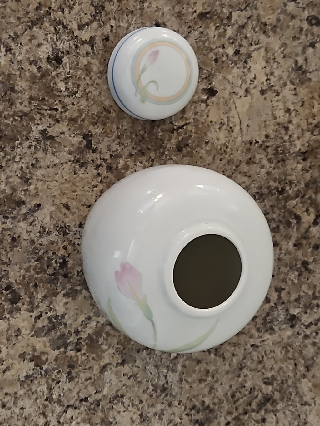 Vintage Chinoiserie Ginger Jar With Lid Purple Orchid & Blue Lily W Gold Accent