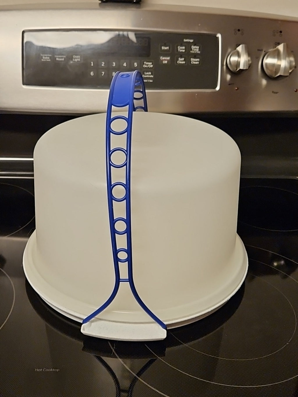 Vintage Tupperware 10" Cake Carrier White Speckled Base 684 Lid 683 Blue Handle
