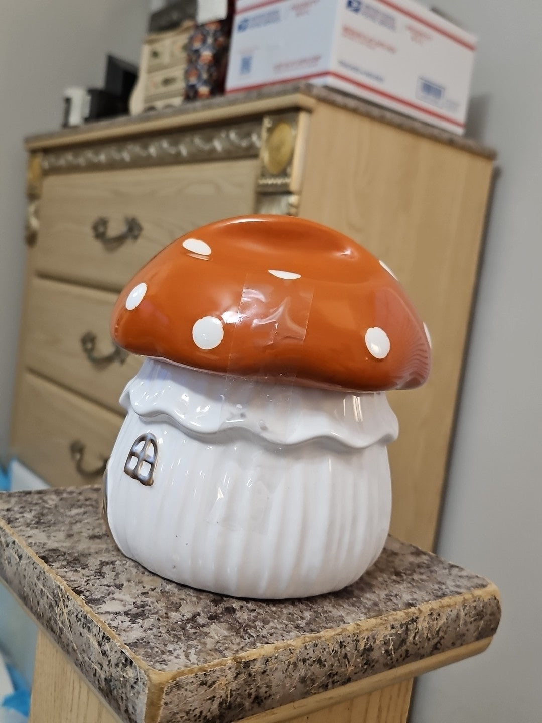Target Bullseye Ceramic Mushroom Shaped Cookie Jar Candy Bowl 6" New
