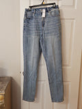 NWT American Eagle Outfitters Women's Curvy Mom Jean Size 10 X Long 30W