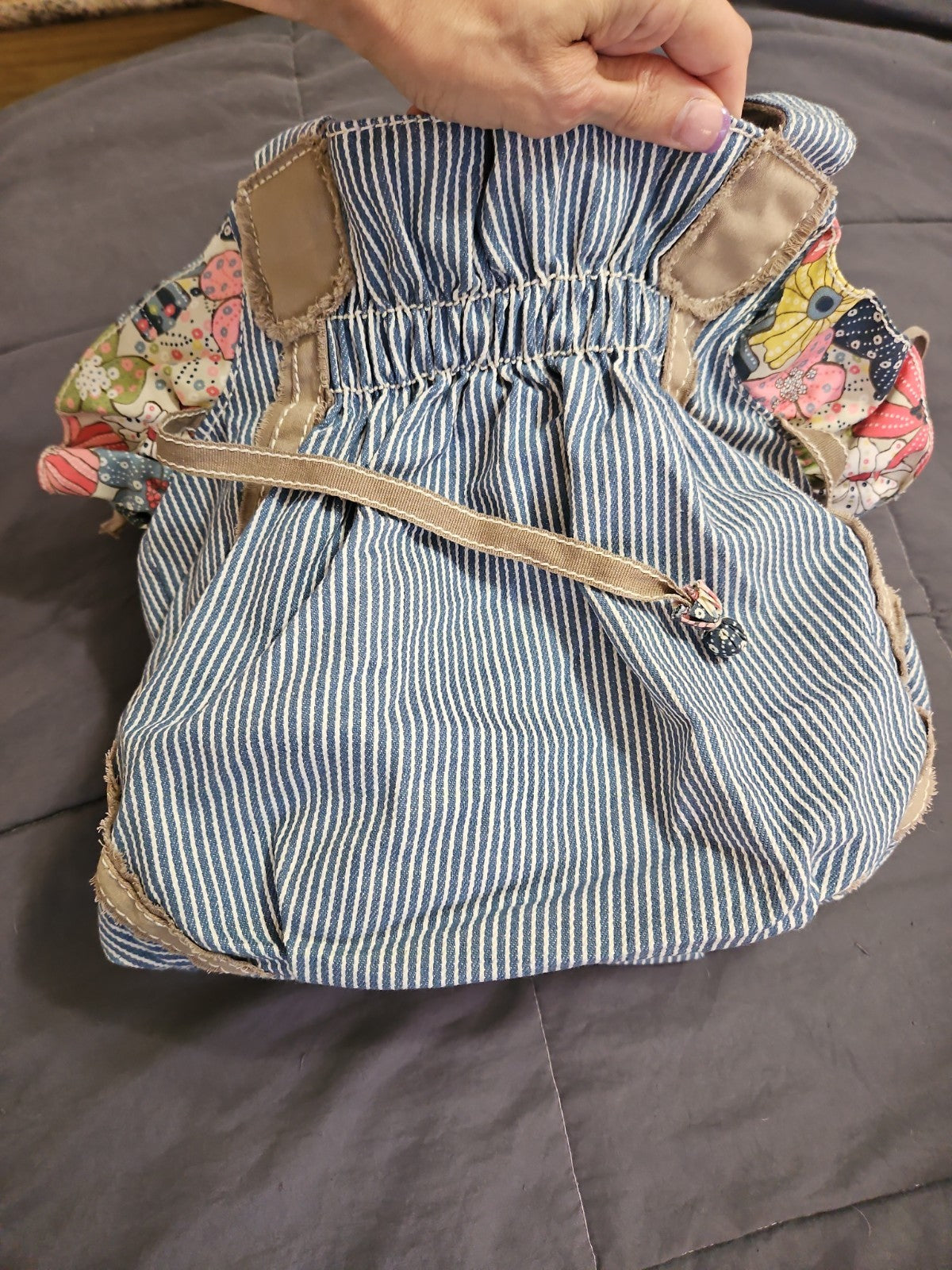 NWOT Thirty-One Cinch-Top Bucket Bag in Railroad Denim Free Spirit Floral Lining