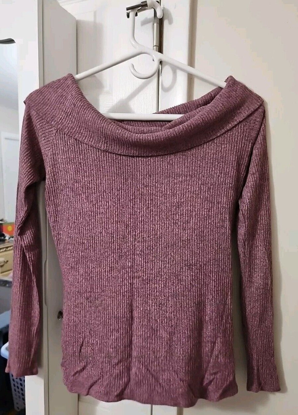 Express One Eleven Purple Pink Soft Off The Shoulder Lightweight Sweater Large