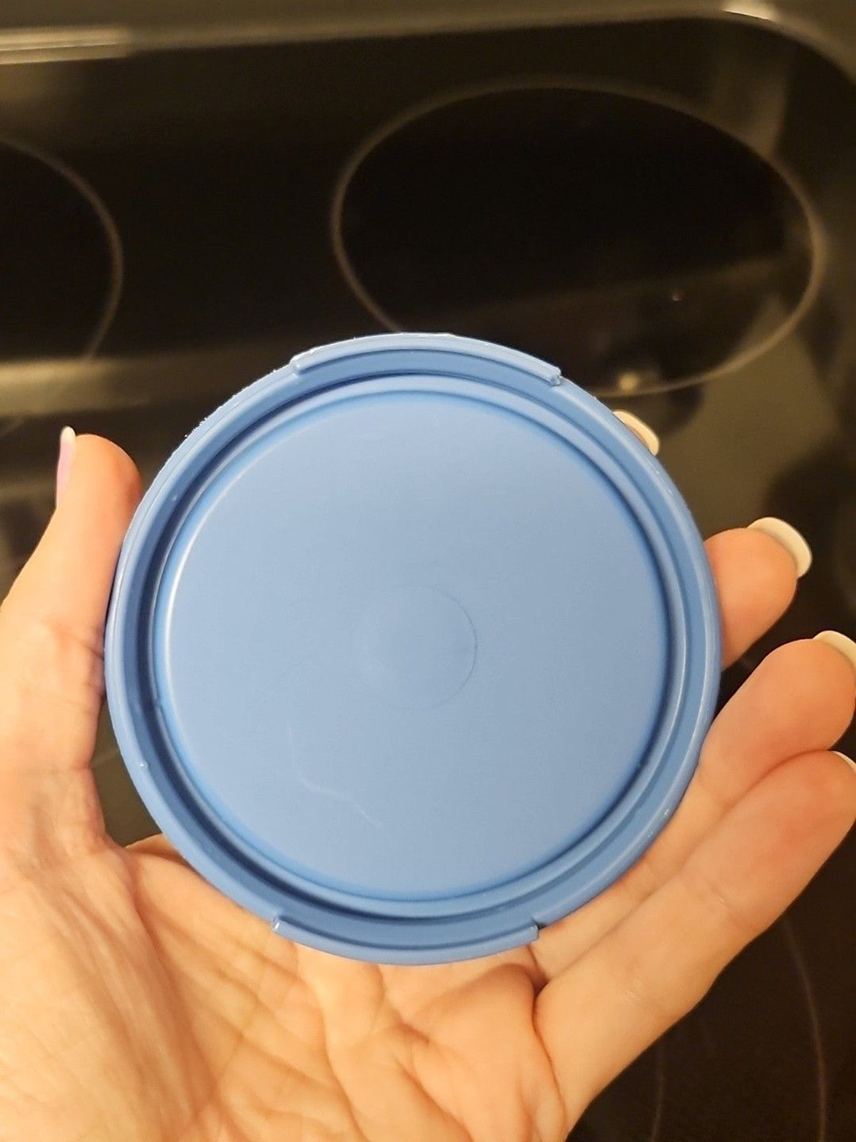 Vintage Tupperware Modular Mate Spaghetti Keeper #1661-8 w/ Blue Lid 1607-7