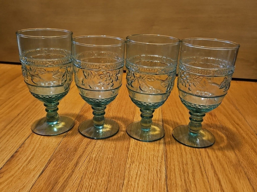 Vintage Mikasa 1960 Embossed Fruit Light Green Glasses Set of Four (4) READ