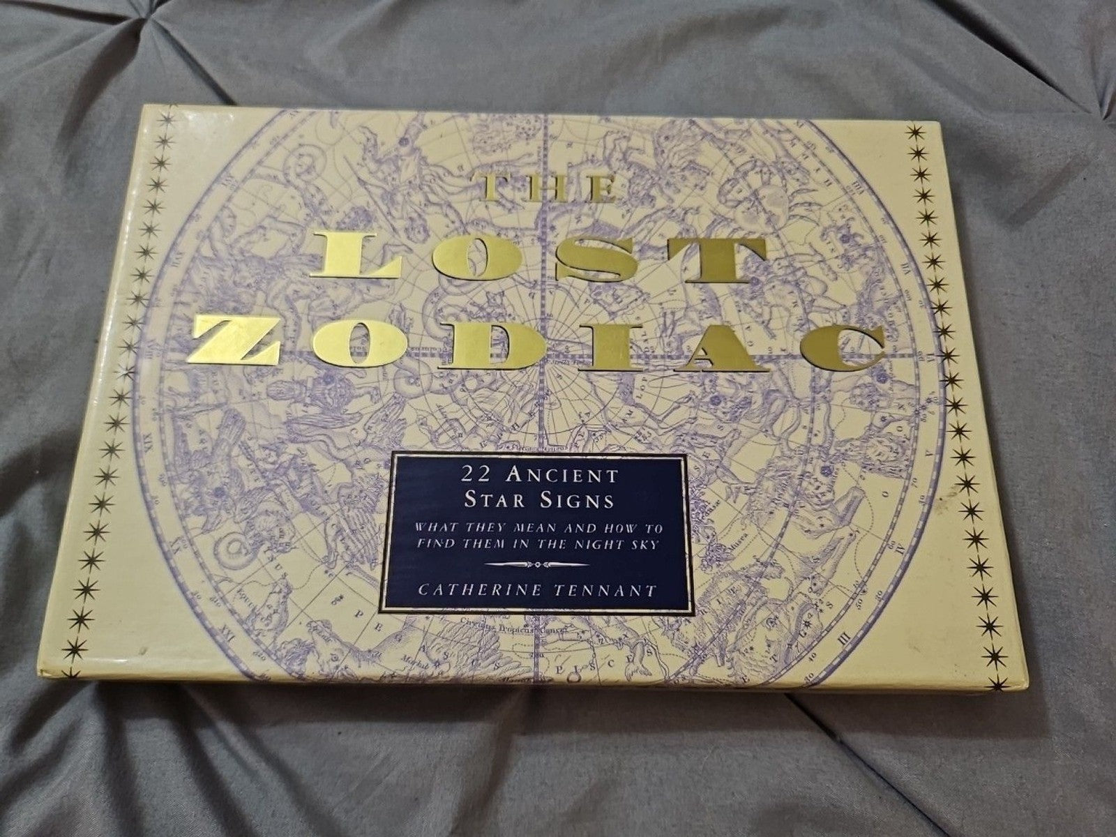Lost Zodiac : 22 Ancient Star Signs Paperback Catherine Tennant