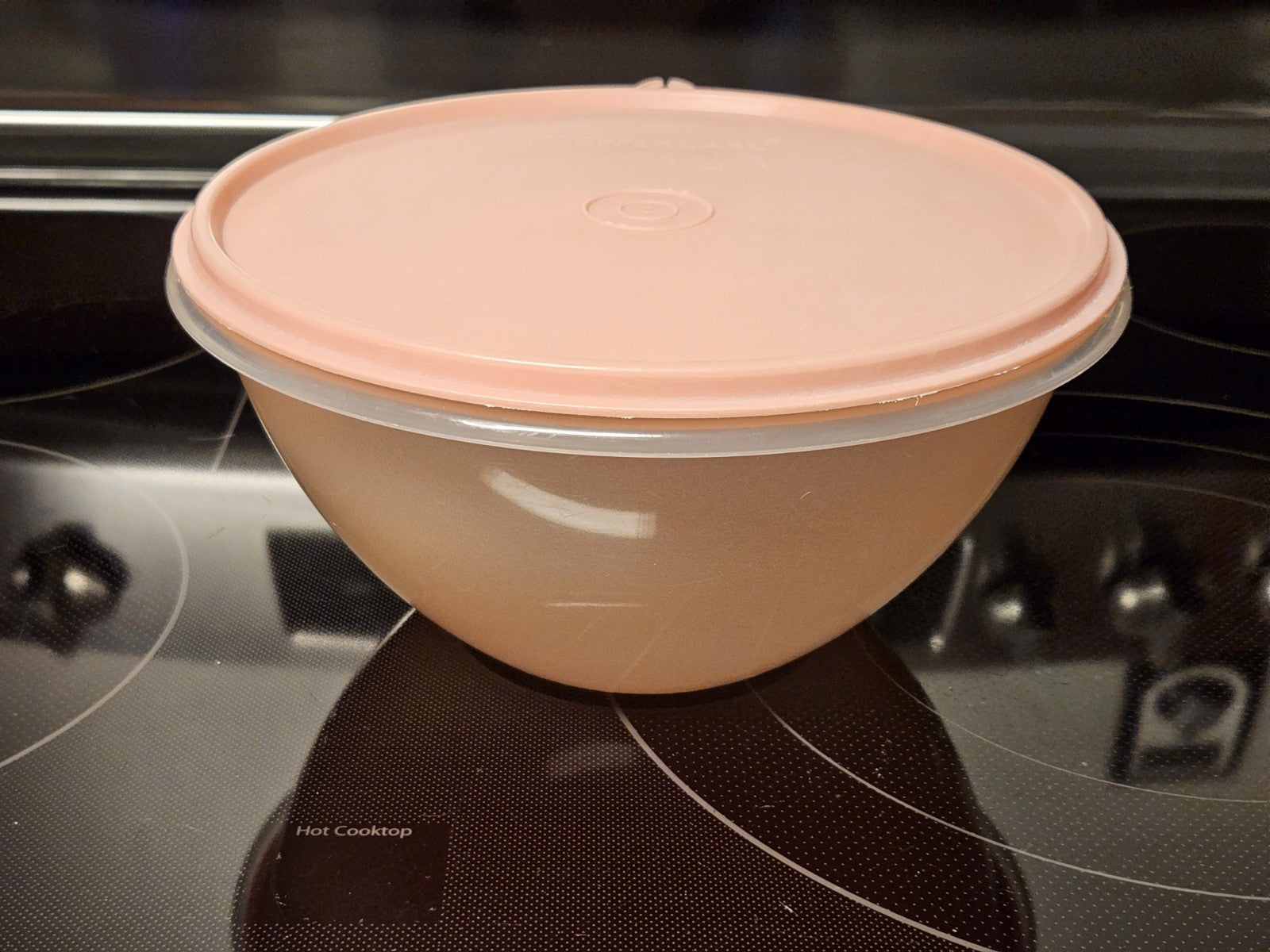 Vintage Tupperware Wonderlier Sheer Bowl #236-17 w/ Pink lid # 229-5