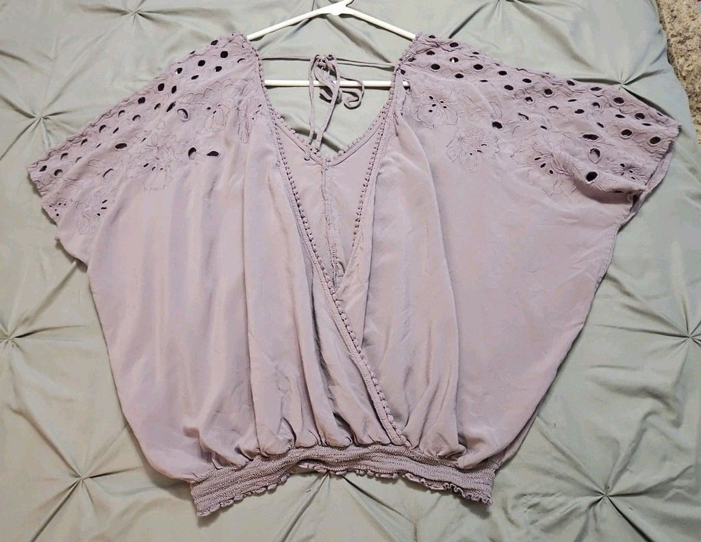 Forever 21 Lavender Boho Eyelet Drop Shoulder Banded Waist Peasant Blouse Size M
