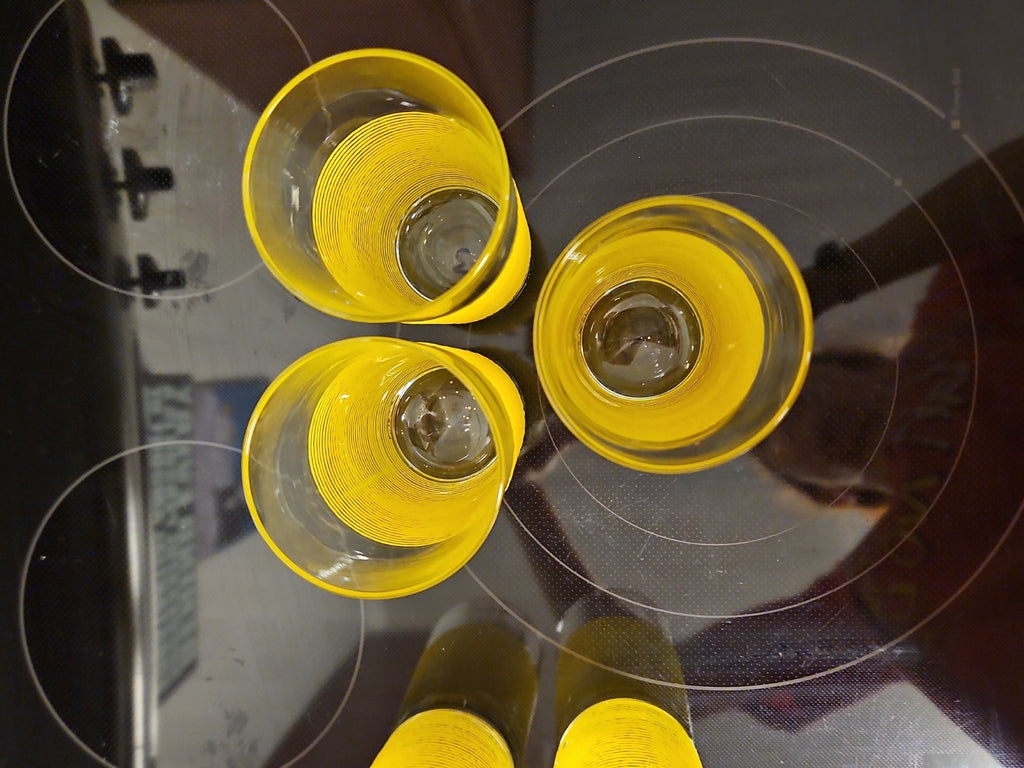 Set of 7 Vintage Culver Yellow Icicle Glasses Spaghetti String Glasses Rare!