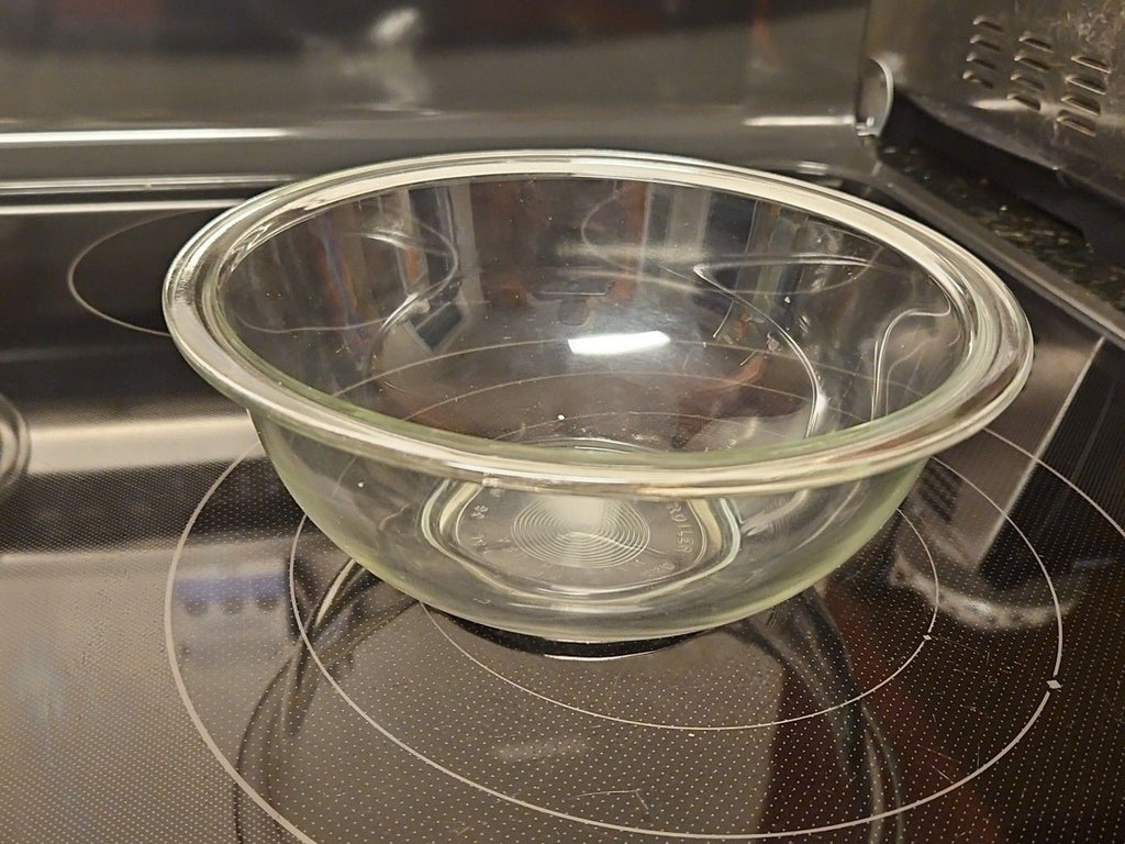 Vintage Pyrex #323 Clear Glass Round Mixing Bowl USA