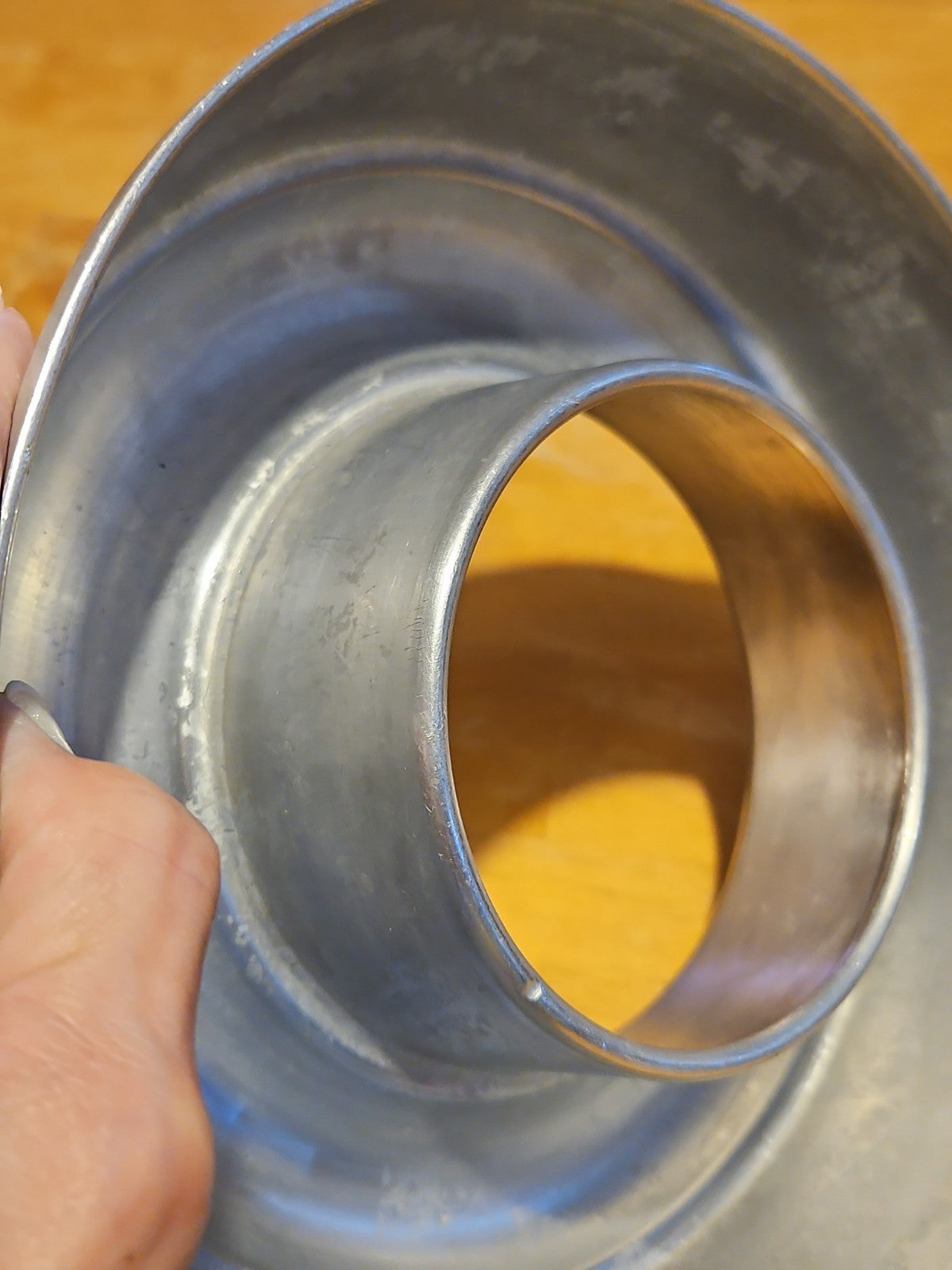 Vintage Mirro Aluminum Jello Ring Mold Cake Pan M-0728 4 1/2 Cup USA
