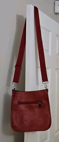 Jen & Co. Posie Vegan Leather Crossbody Rust Red Color EUC