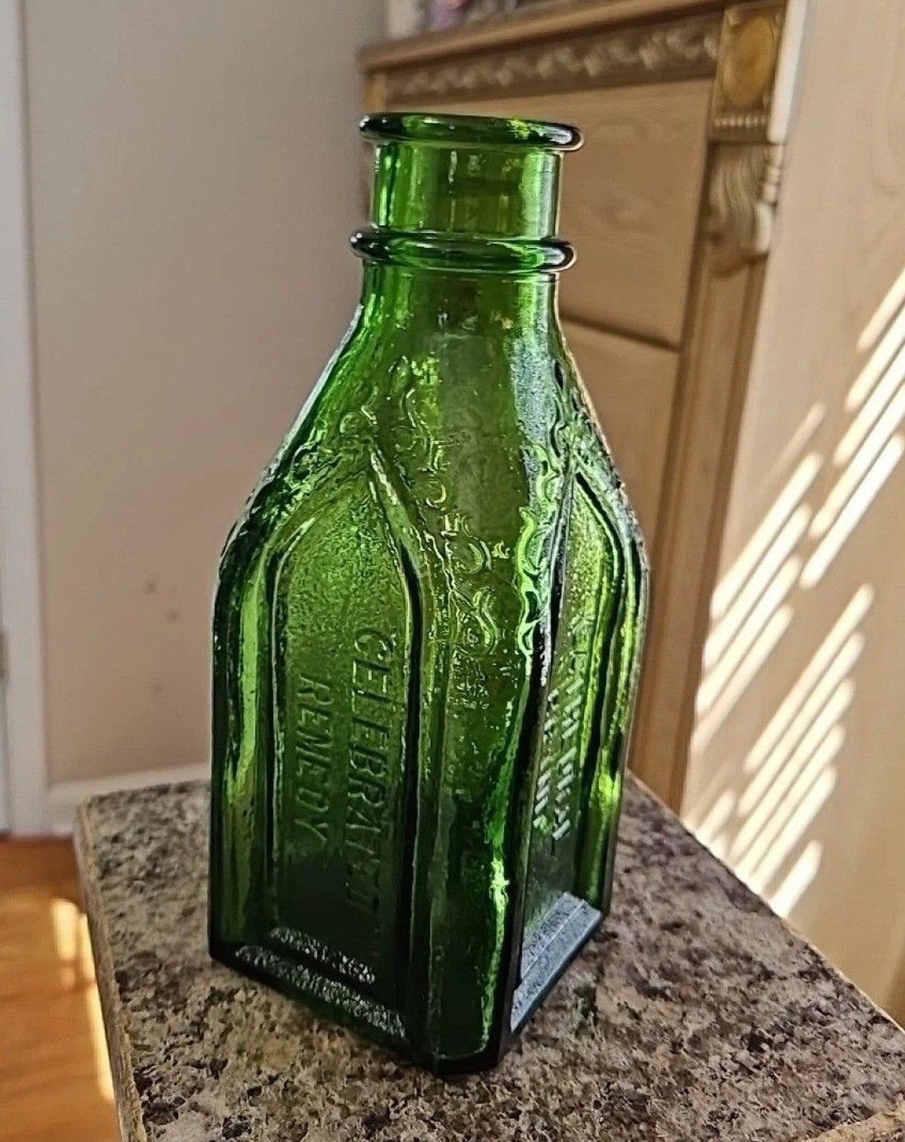 Vintage Wheaton Chief Wahoo Electric Tonic Green 8 in Bottle