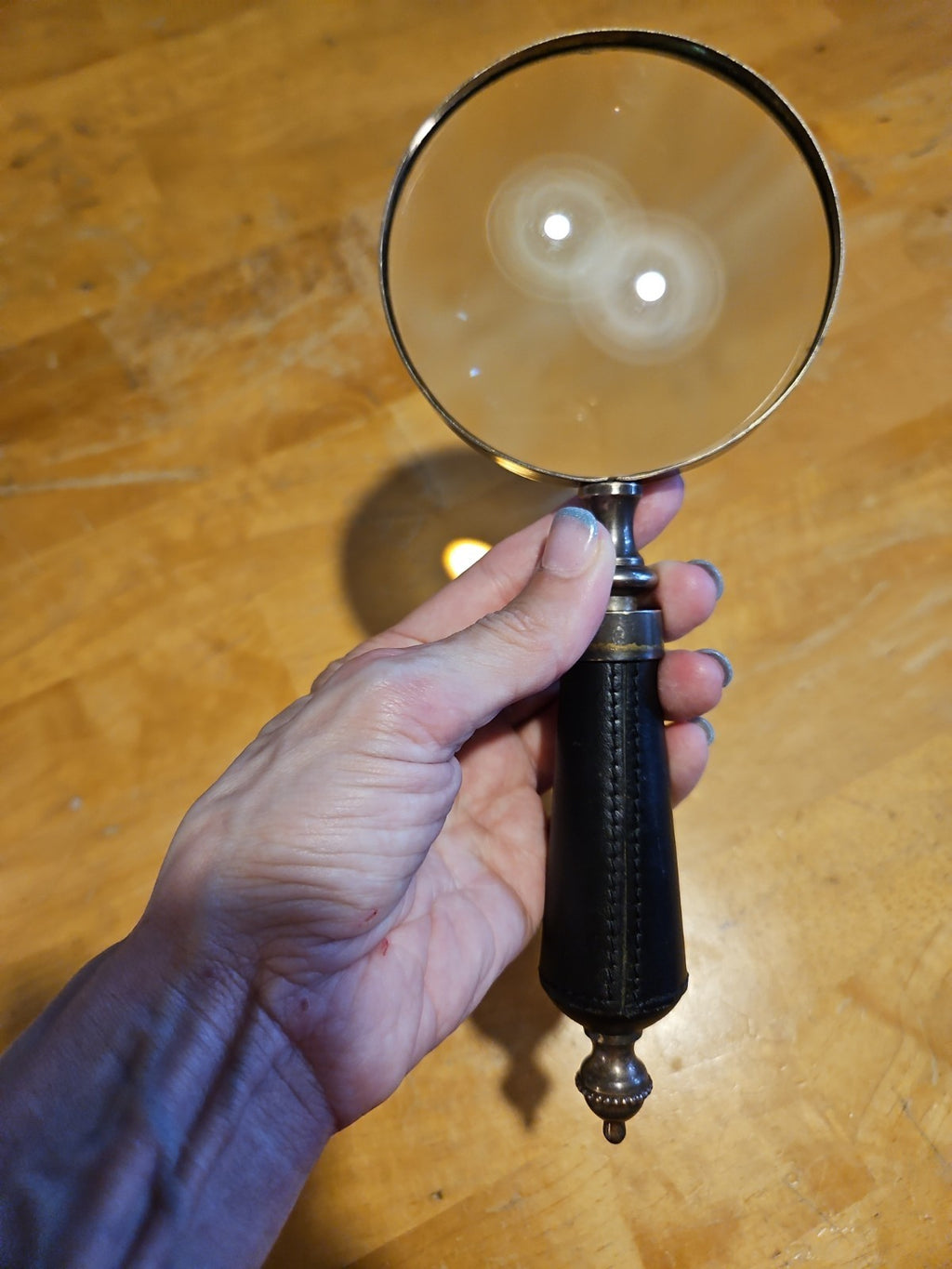 Vintage Magnifying Glass Brass With Leather Wrapped Handle 10" No Cracks!