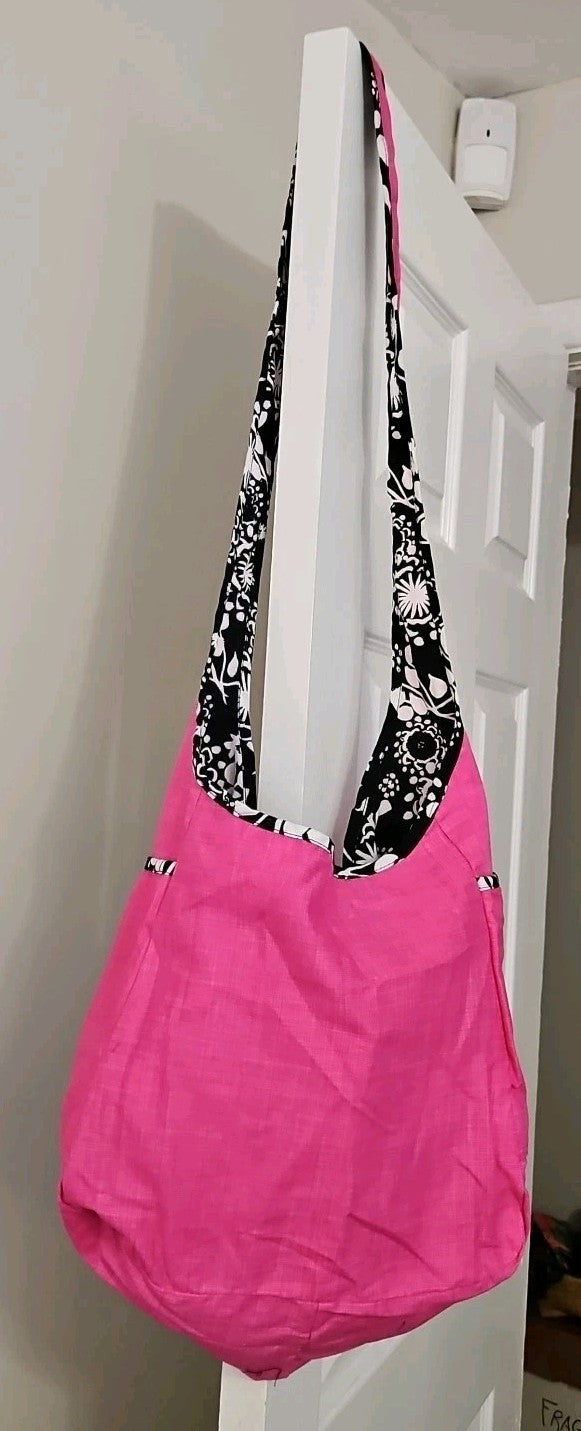 Thirty One Reversible Black Floral Brushstrokes Inside Out Reversible Tote Bag
