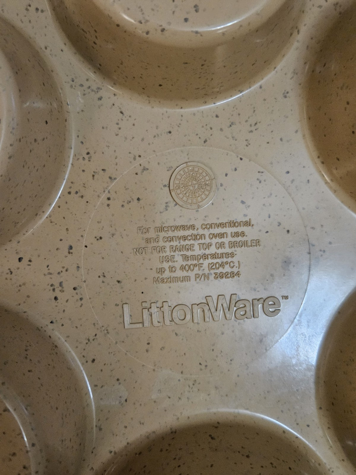 Vintage LittonWare Microwave Muffin Pan Cupcake Pan Egg Pan #39284