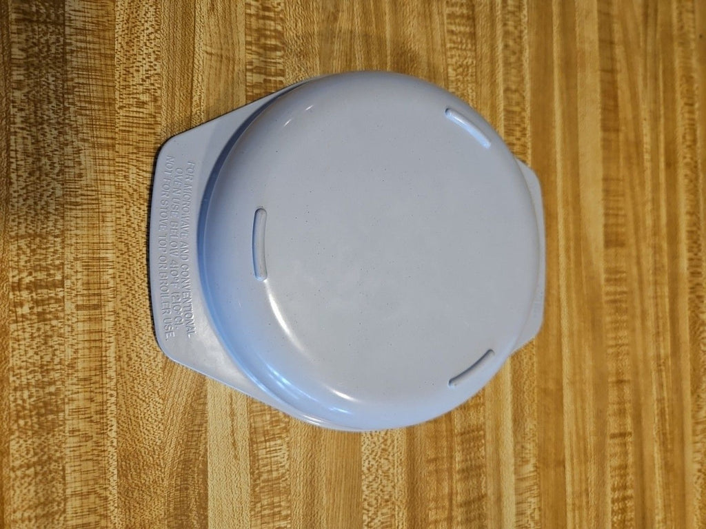 V•Nordic Ware 7.5 Inch Round Utility Pan Model #62204F